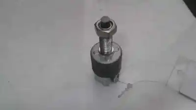 Second-hand car spare part sensor for toyota corolla (_e12_) 2.0 d-4d (cde120r_ cde120l_) oem iam references 562g