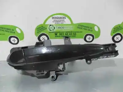 Peça sobressalente para automóvel em segunda mão puxador exterior traseiro direito por bmw serie 1 berlina (e81/e87) 118d referências oem iam 