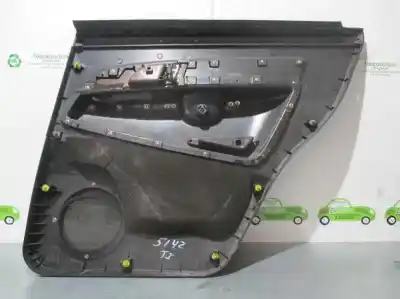Автозапчастина б/у обкітка задніх лівіх дверей для ssangyong rexton 2.7 turbodiesel cat посилання на oem iam 7223108000  7223108000