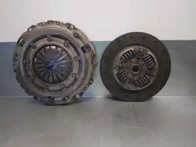 Second-hand car spare part CLUTCH KIT for PEUGEOT 406 BERLINA (S1/S2)  OEM IAM references 2051E6  2051E6