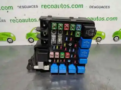 Second-hand car spare part fuse box unit for kia cee´d 1.6 crdi cat oem iam references 919501h040