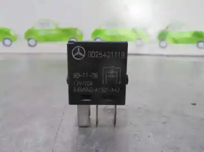 Piesă de schimb auto la mâna a doua PANOU TABLOU SIGURANTE pentru MERCEDES-BENZ CLASE E (W124) BERLINA  Referințe OEM IAM 0025421119  