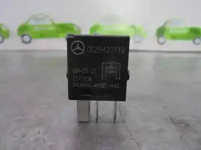 Piesă de schimb auto la mâna a doua PANOU TABLOU SIGURANTE pentru MERCEDES-BENZ CLASE E (W124) BERLINA  Referințe OEM IAM 0025421119  