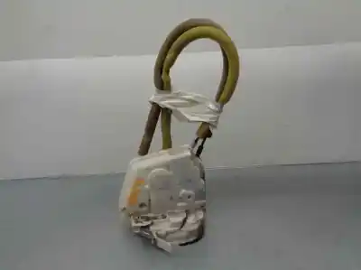 Автозапчастина б/у замок дверей заднього лівого для mazda 2 lim. (de) 1.5 sportive посилання на oem iam d65173310b