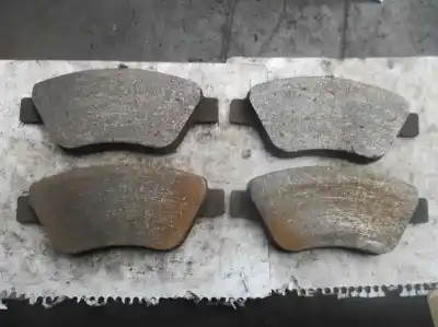 Second-hand car spare part brake pads for opel corsa d 1.3 16v cdti oem iam references 