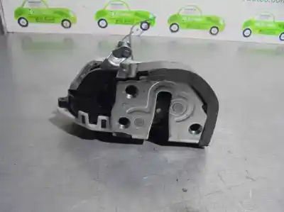 Автозапчастина б/у замок дверей заднього лівого для toyota yaris (ksp9/scp9/nlp9) 1.4 turbodiesel cat посилання на oem iam   