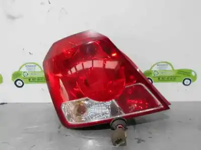Peça sobressalente para automóvel em segunda mão farolim traseiro esquerdo por daewoo kalos 1.4 se referências oem iam 