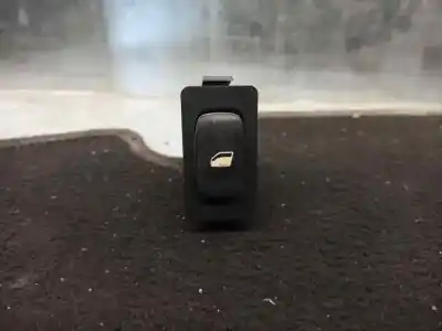 Peça sobressalente para automóvel em segunda mão botão / interruptor elevador vidro traseiro direito por lancia phedra (180) 2.2 jtd cat referências oem iam 14889170xt