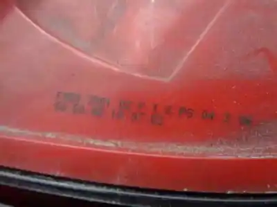 Автозапчасти б/у правый задний фонарь за alfa romeo 159 (140) 2.4 jtdm 20v / selective ссылки oem iam 60691363  f939390102