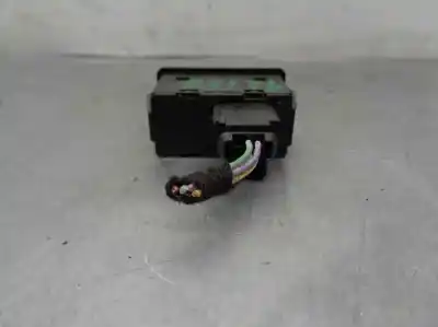 Second-hand car spare part rear left power window switch for lancia phedra (180) 2.2 jtd cat oem iam references 14996420xt  