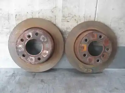 Peça sobressalente para automóvel em segunda mão disco de travão traseiro por bmw serie 1 berlina (e81/e87) 2.0 16v diesel cat referências oem iam 