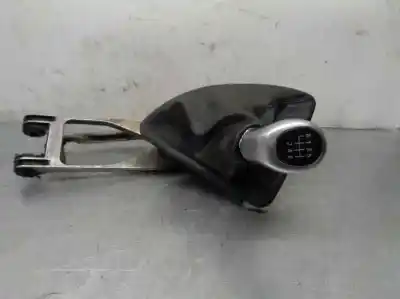 Peça sobressalente para automóvel em segunda mão alavanca de velocidades por bmw serie 1 berlina (e81/e87) 2.0 16v diesel cat referências oem iam 25117542236