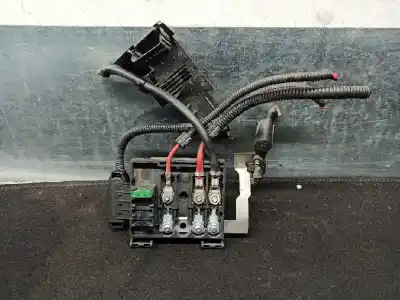 İkinci el araba yedek parçası röle/sigorta kutusu için volkswagen polo berlina (6n1) 1.4 oem iam referansları 6x0937550c  