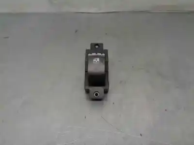 Second-hand car spare part rear right power window switch for ssangyong rexton 2.7 turbodiesel cat 180 cv / 132 kw oem iam references 202006279