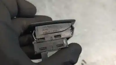 Second-hand car spare part rear right power window switch for bmw x3 (e83) 3.0 d oem iam references 3404051  