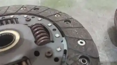 Peça sobressalente para automóvel em segunda mão kit de embreagem por renault clio iii 1.5 dci diesel referências oem iam 301016758r  322034210