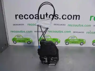 Автозапчасти б/у замок задней левой двери за toyota auris (_e15_) 2.0 d-4d (ade150_) ссылки oem iam 6906002170