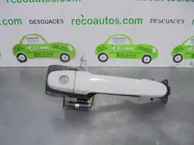 Peça sobressalente para automóvel em segunda mão puxador exterior dianteiro esquerdo por toyota auris (_e15_) 2.0 d-4d (ade150_) referências oem iam 8999130050