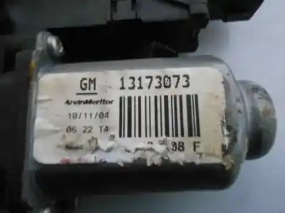 Second-hand car spare part driver left window regulator for opel corsa 3 c 1.3 cdti 70ch manual oem iam references 13173073  