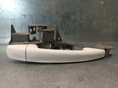 Peça sobressalente para automóvel em segunda mão puxador exterior frente direito por peugeot 5008 (0u_, 0e_) 1.6 hdi referências oem iam 9684559980