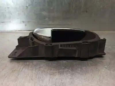 Автозапчасти б/у внутри передней правой ручки за peugeot 5008 active ссылки oem iam 9683446577  9683446077
