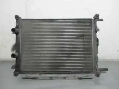 İkinci el araba yedek parçası SU RADYATÖRÜ için RENAULT MEGANE II BERLINA 3P  OEM IAM referansları 8200115542A  872199FD