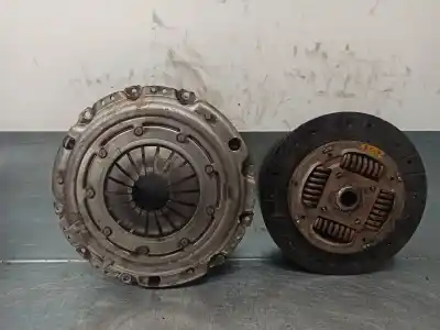 Peça sobressalente para automóvel em segunda mão KIT DE EMBREAGEM por VOLKSWAGEN T4 TRANSPORTER/FURGONETA (MOD. 1991)  Referências OEM IAM 074198141AX  699456