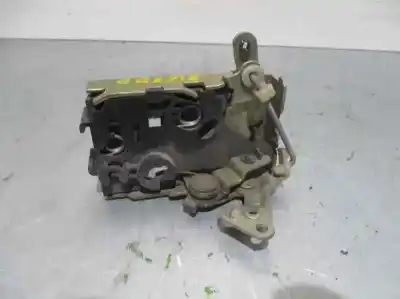 Pièce détachée automobile d'occasion serrure de porte avant droite pour peugeot 205 junior 205 1.1 références oem iam   