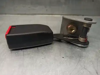 Second-hand car spare part right rear seat belt buckle for saab 900 berlina 2.0 cat oem iam references 