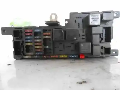 Автозапчасти б/у БЛОК РЕЛЕ/ПРЕДОХРАНИТЕЛЕЙ за VOLVO V70 FAMILIAR  ссылки OEM IAM 9452993  518322110