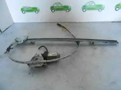 Second-hand car spare part passenger side right window regulator for iveco daily iv furgón 35s14 c, 35s14 c/p, 35s14 v, 35s14 v/p, 35c14 v,... oem iam references 400738  