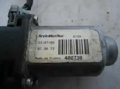 Second-hand car spare part passenger side right window regulator for iveco daily iv furgón 35s14 c, 35s14 c/p, 35s14 v, 35s14 v/p, 35c14 v,... oem iam references 400738  