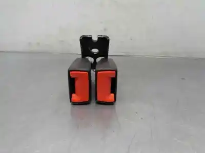 Peça sobressalente para automóvel em segunda mão chicote / encaixe cinto segurança traseiro direito por ford fiesta (cb1) 1.6 tdci cat referências oem iam 8v51a613k21ac