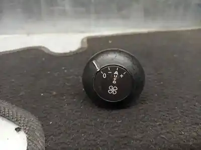 Peça sobressalente para automóvel em segunda mão comando de sofagem (chauffage / ar condicionado) por lancia phedra (180) 2.2 jtd cat referências oem iam 1488941077