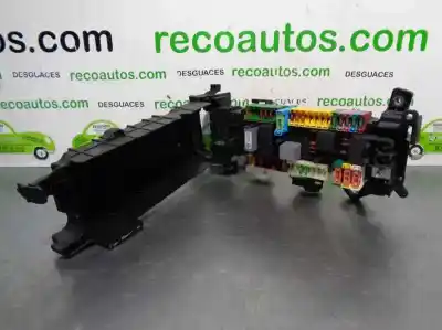 Second-hand car spare part FUSE BOX UNIT for MERCEDES-BENZ CLASE CLA (W117)  OEM IAM references A2465400040  