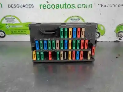 Pièce détachée automobile d'occasion BOÎTES À FUSIBLES pour PEUGEOT 405 BERLINA  Références OEM IAM 9450537080  