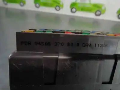 Second-hand car spare part fuse box unit for peugeot 405 berlina 1.9 diesel oem iam references 9450537080  