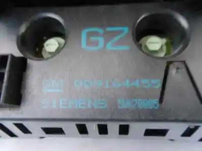 Second-hand car spare part multifunction display for opel corsa c essentia oem iam references 5wk70005  