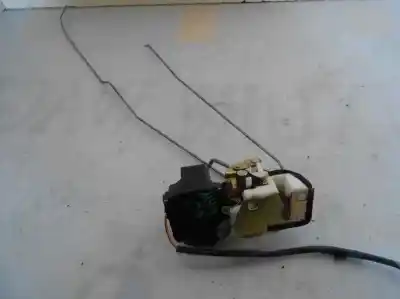 Peça sobressalente para automóvel em segunda mão fechadura da porta traseira direita por mg serie 45 (t/rt) 1.6 16v cat referências oem iam fqm100480