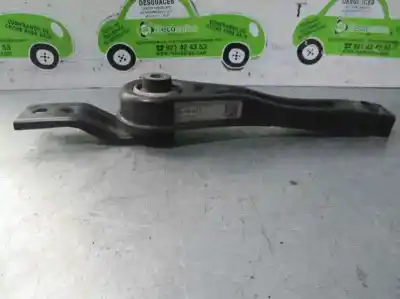 Second-hand car spare part rear engine support for seat leon (5f1) 1.6 tdi oem iam references 5q0199855n  x44avp13190