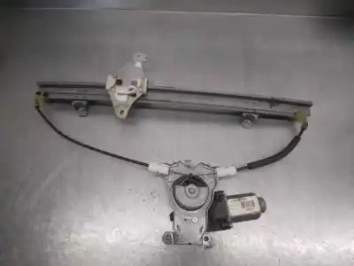 Second-hand car spare part passenger side right window regulator for nissan note (e11e) visia oem iam references 807009u000  