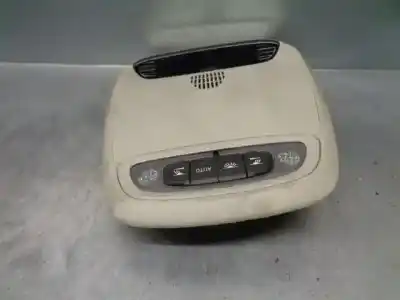 Second-hand car spare part interior light for volvo v40 básico oem iam references 39828786  39828786aa