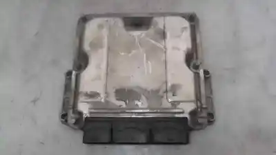 Peça sobressalente para automóvel em segunda mão CENTRALINA DE MOTOR UCE por RENAULT LAGUNA II (BG0)  Referências OEM IAM 8200309316  0281011324