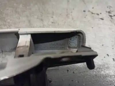 Автозапчасти б/у задняя левая наружная ручка за dacia lodgy 1.6 cat (bivalent. gasolina / gpl) ссылки oem iam 806079580r  