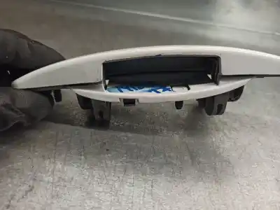 Автозапчасти б/у задняя левая наружная ручка за dacia lodgy 1.6 cat (bivalent. gasolina / gpl) ссылки oem iam 806079580r  