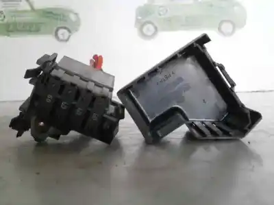 Peça sobressalente para automóvel em segunda mão caixa de fusíveis e relés por saab 9-3 berlina 2.2 s tid referências oem iam 4814349