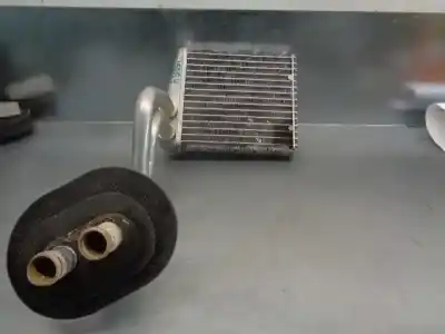 Pièce détachée automobile d'occasion CHAUFFAGE / CLIMATISATION RADIATEUR pour RENAULT CLIO GRANDTOUR  Références OEM IAM 7701208766  669223C