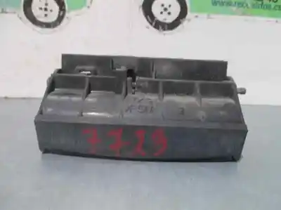 Peça sobressalente para automóvel em segunda mão puxador exterior de mala por kia carnival 2.9 crdi vgt active referências oem iam 817204d000