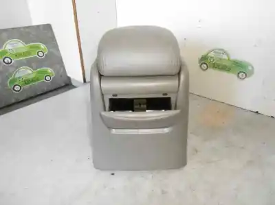 Second-hand car spare part center armrest for daewoo evanda (klal) 2.0 oem iam references   