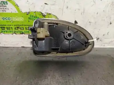 Автозапчасти б/у внутренняя задняя правая ручка за renault scenic (ja..) 1.9 dci authentique ссылки oem iam 8200028995  